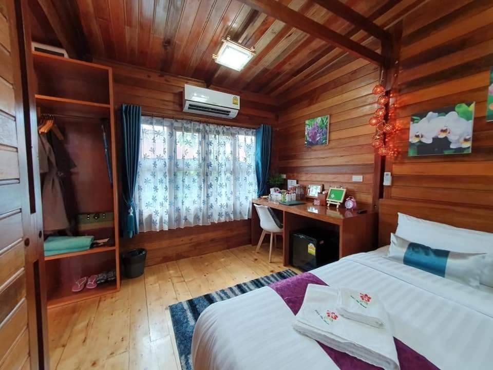 Areeya Phubeach Resort Coliving Coworking Ao Nang Екстериор снимка