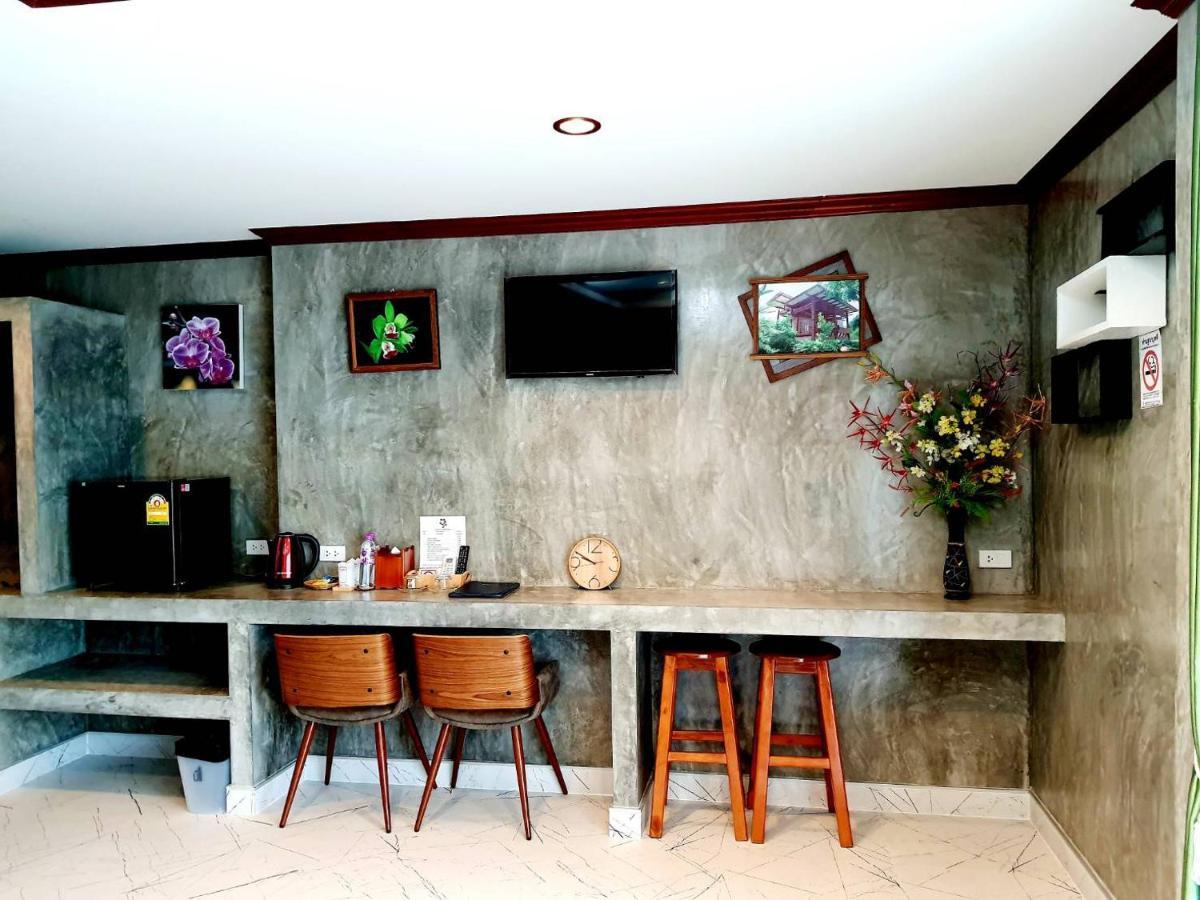 Areeya Phubeach Resort Coliving Coworking Ao Nang Екстериор снимка